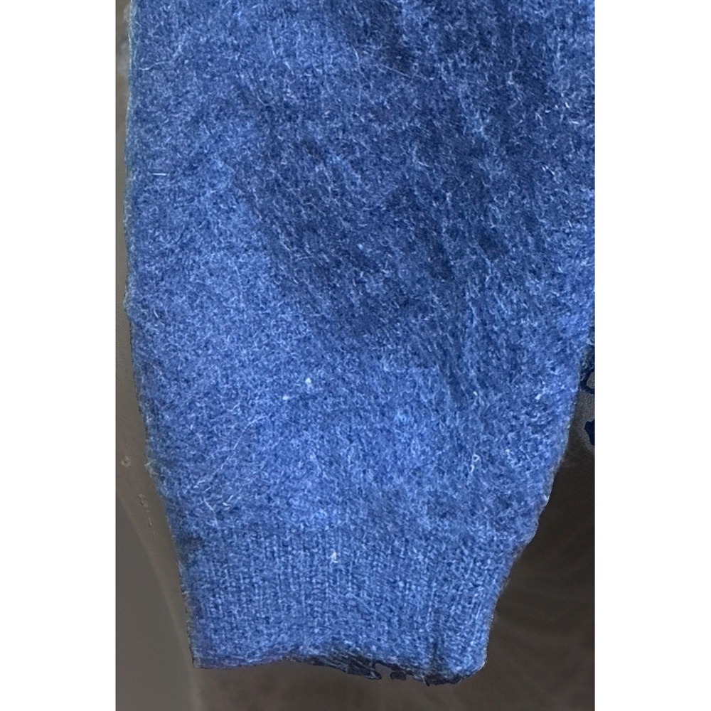 Neiman Marcus Kids 100% Cashmere Royal Blue V-Neck Button Cardigan, Size 2 T - Picture 4 of 10